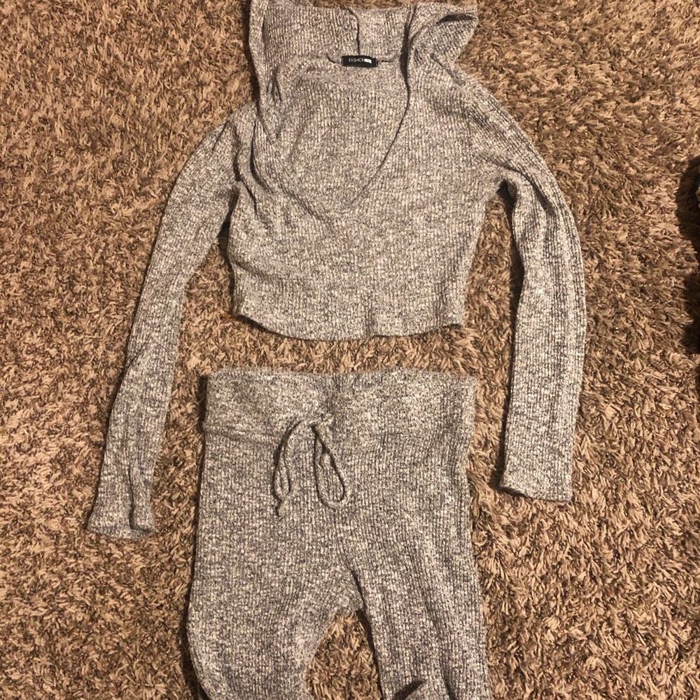 Fashion Nova lounge set!